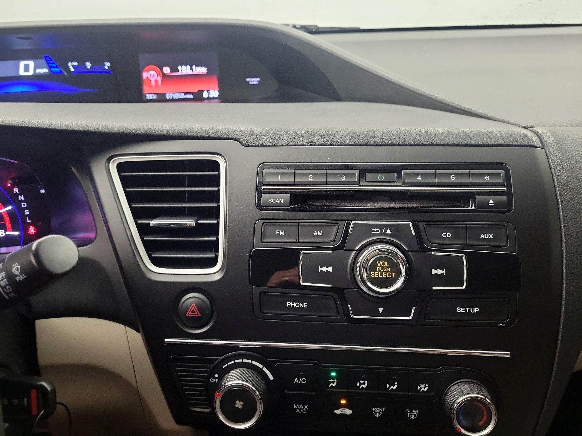 Thumbnail: 2014 Honda Civic - 14