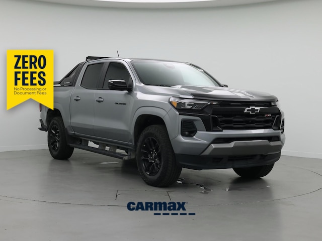 Gray 2025 Chevrolet Colorado Z71 Crew Cab 4WD Pickup Truck Four-Wheel Drive Automatic