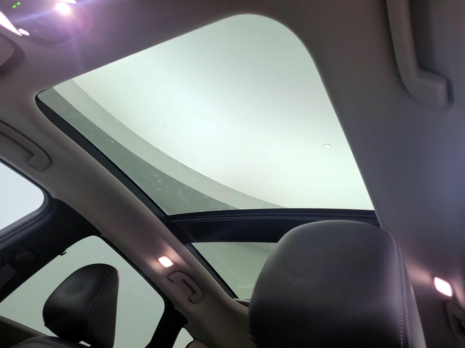 Thumbnail: 2020 INFINITI QX50 - 20