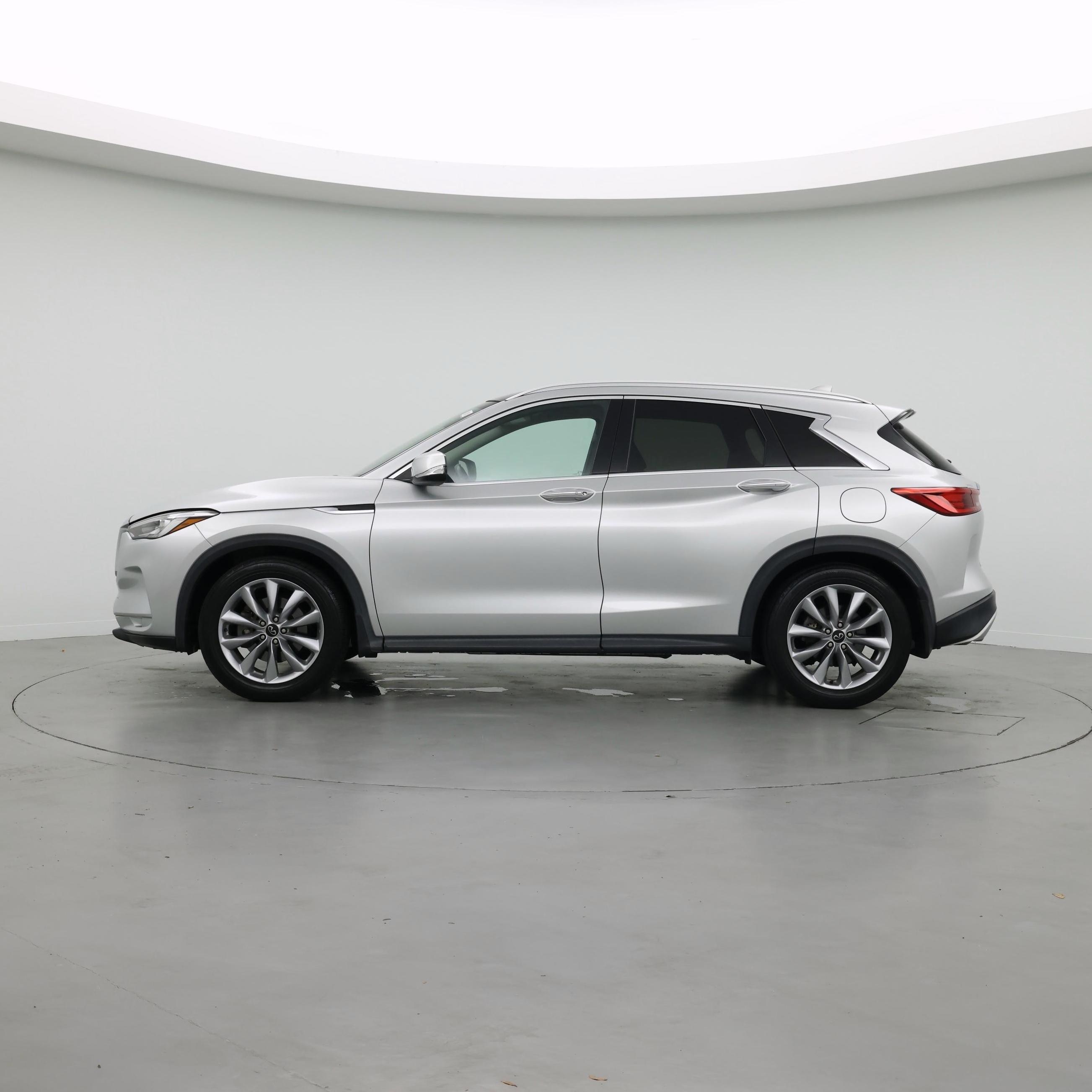 Thumbnail: 2020 INFINITI QX50 - 3