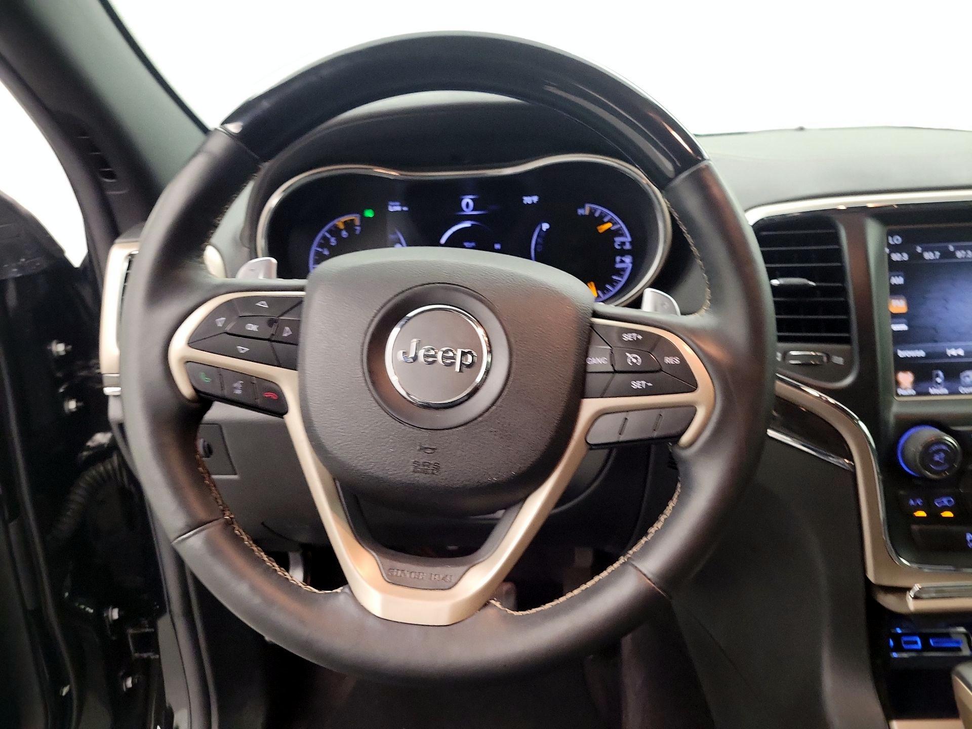 Thumbnail: 2017 Jeep Grand Cherokee - 10
