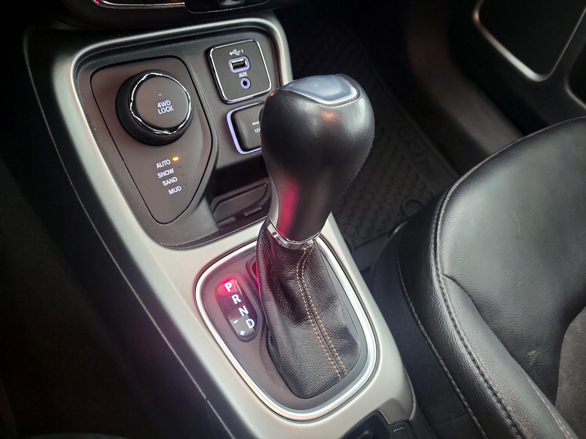 Thumbnail: 2021 Jeep Compass - 17