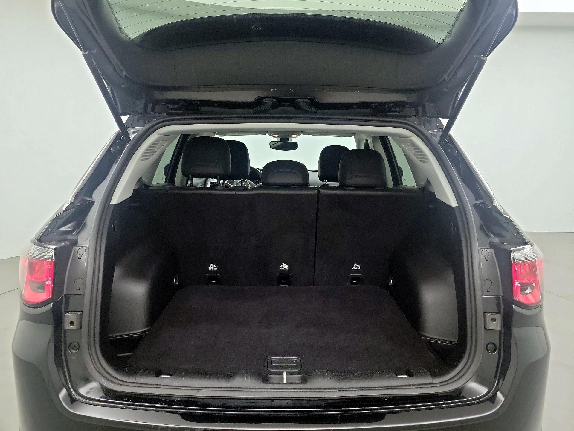 Thumbnail: 2021 Jeep Compass - 20