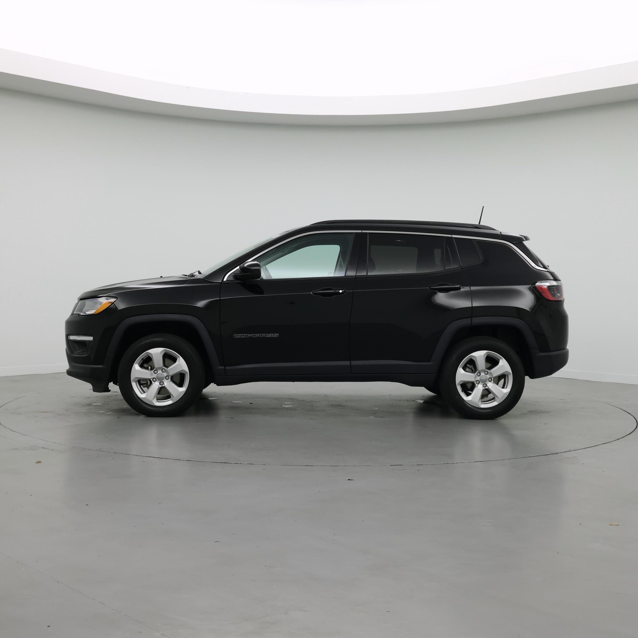 Thumbnail: 2021 Jeep Compass - 3