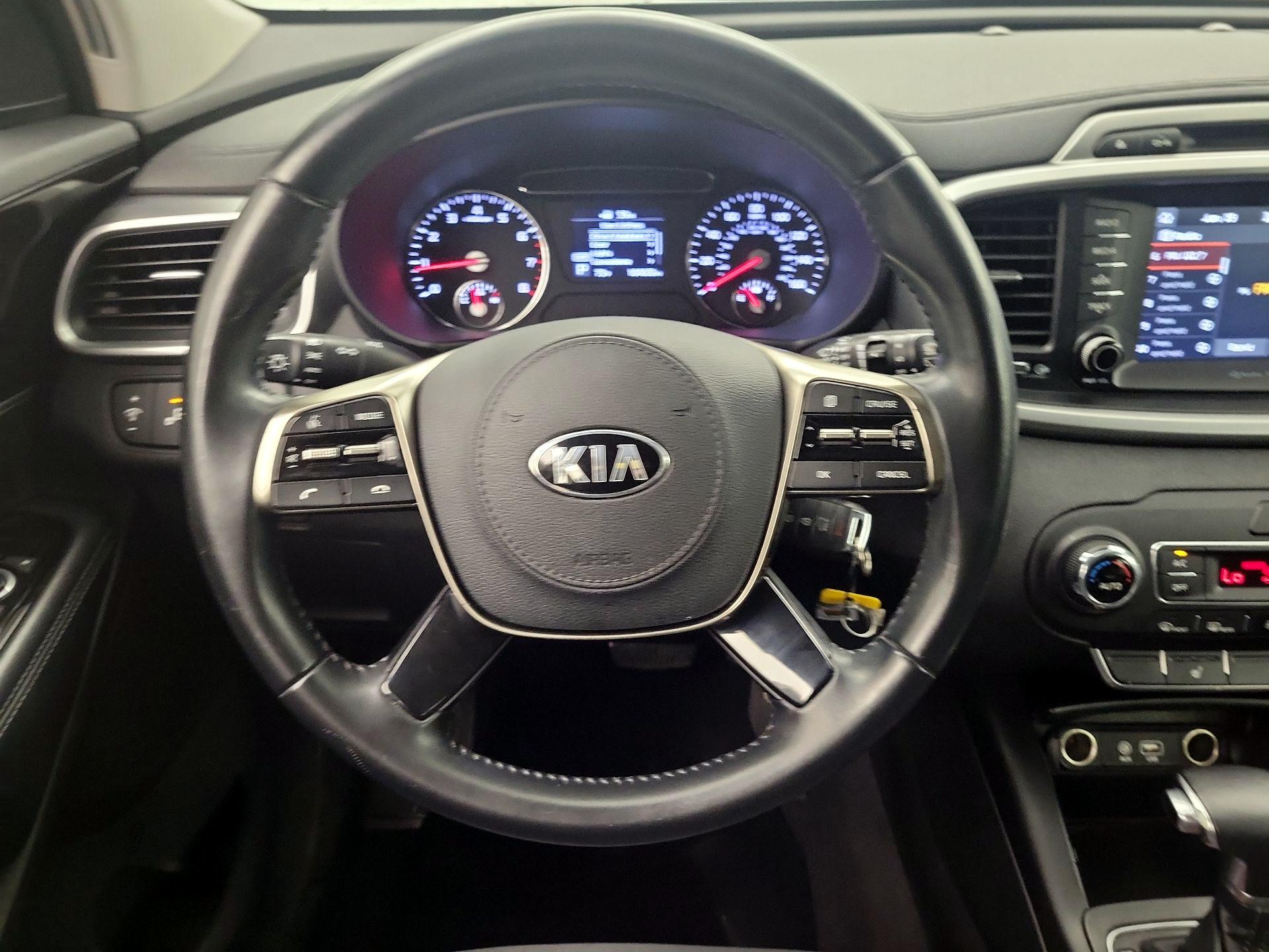 Thumbnail: 2019 Kia Sorento - 10