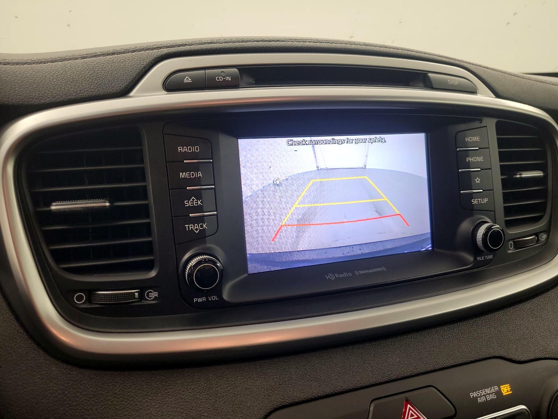 Thumbnail: 2019 Kia Sorento - 14