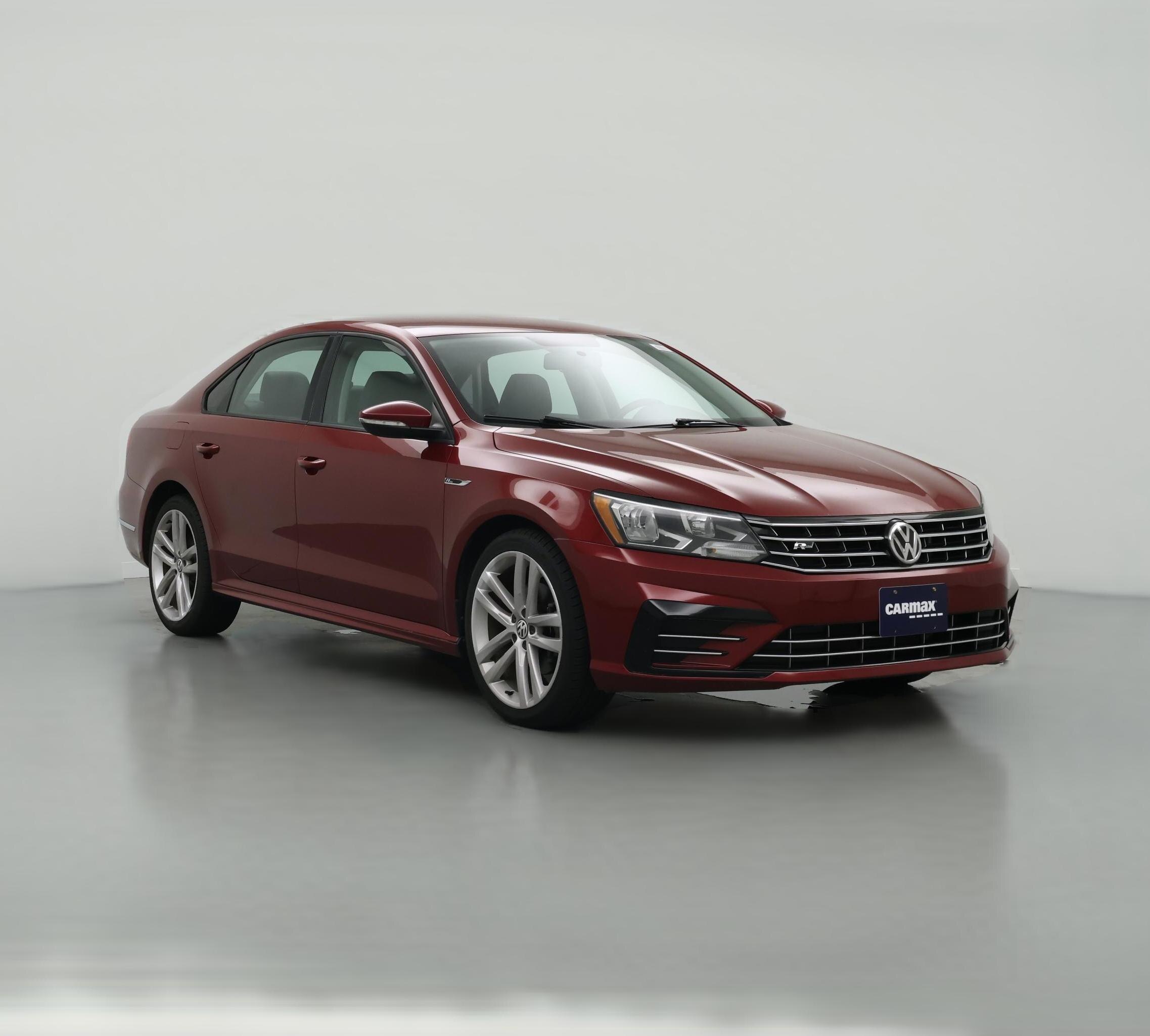 Thumbnail: 2018 Volkswagen Passat - 1