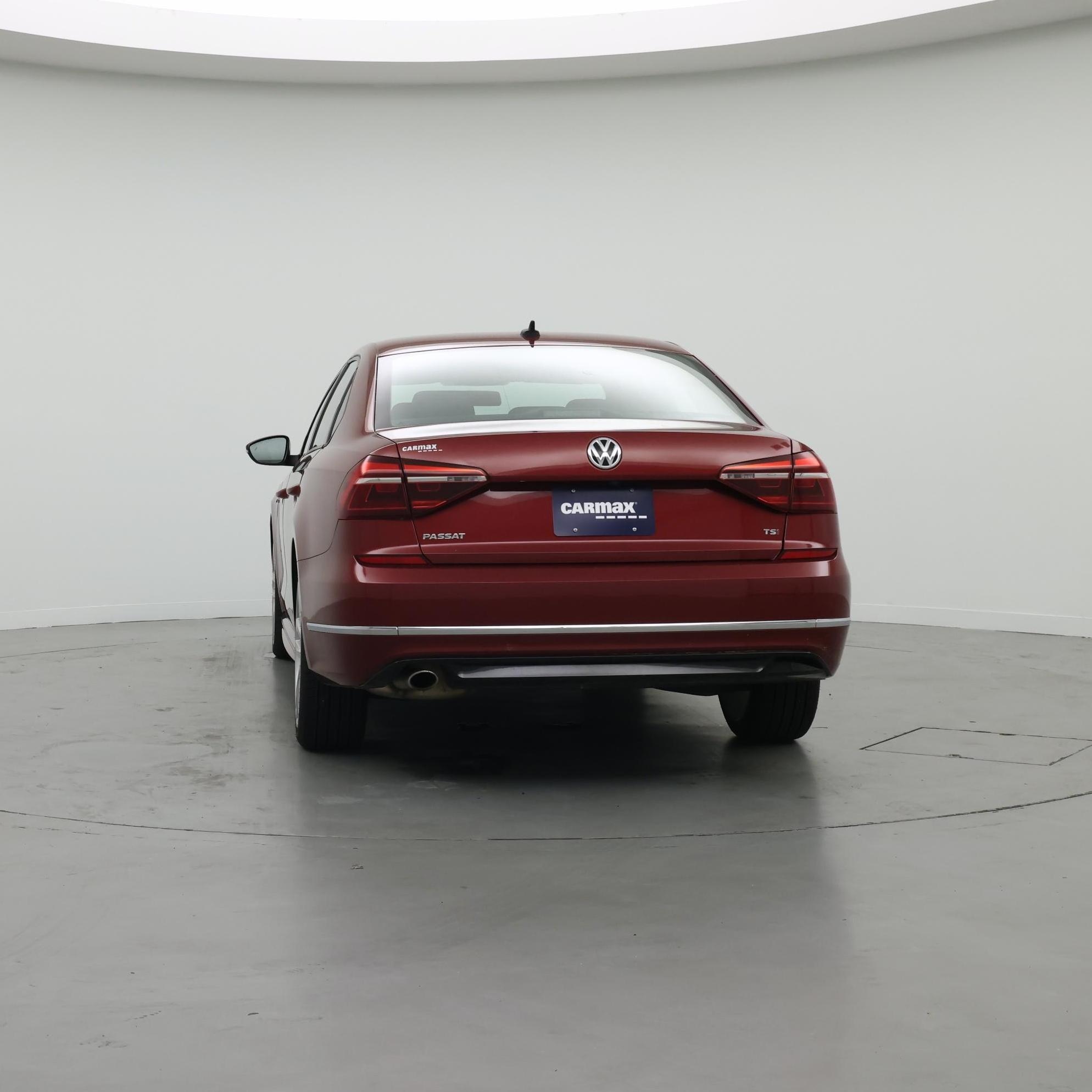 Thumbnail: 2018 Volkswagen Passat - 6