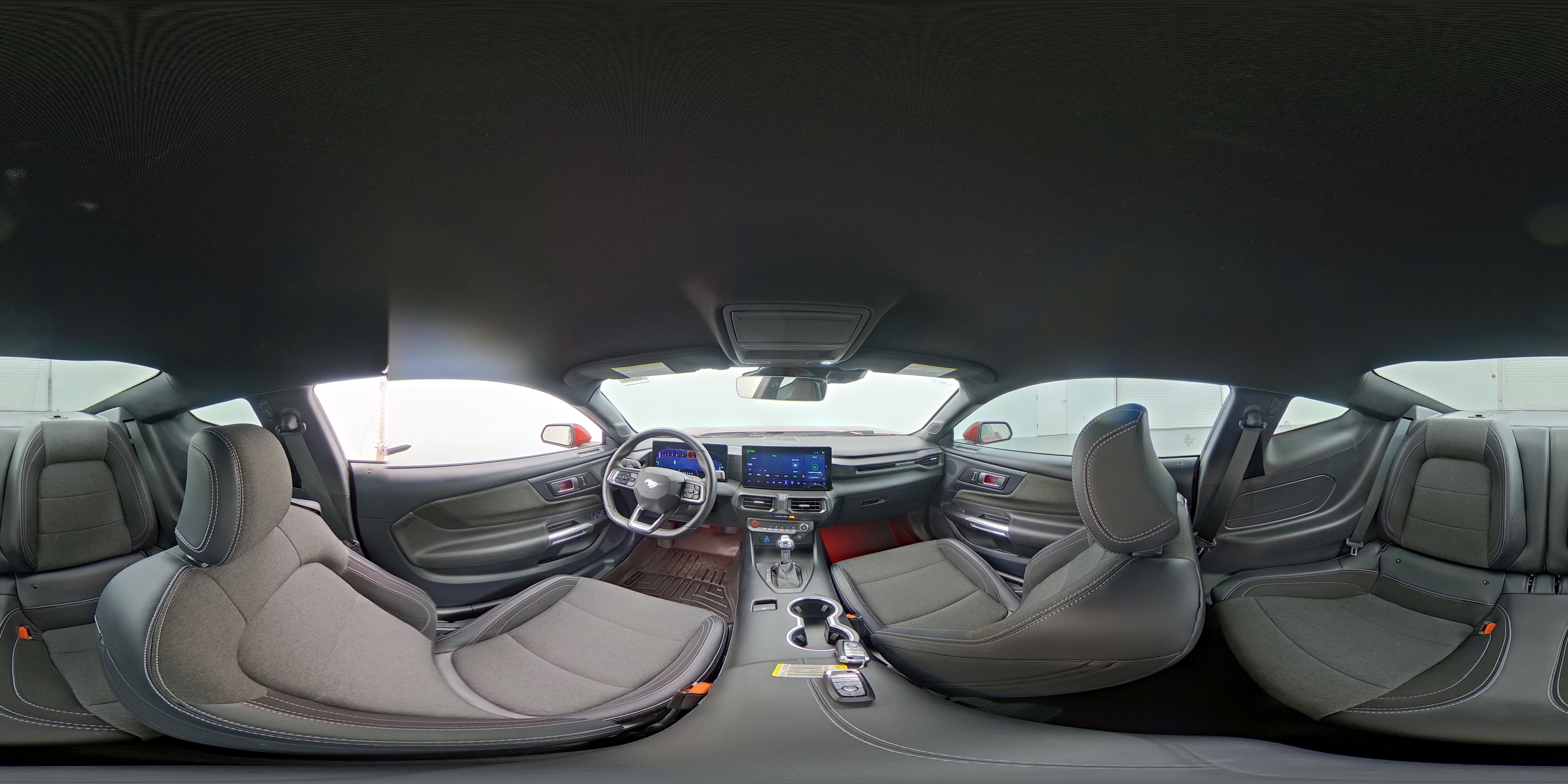 2024 Ford Mustang GT - Photo 24