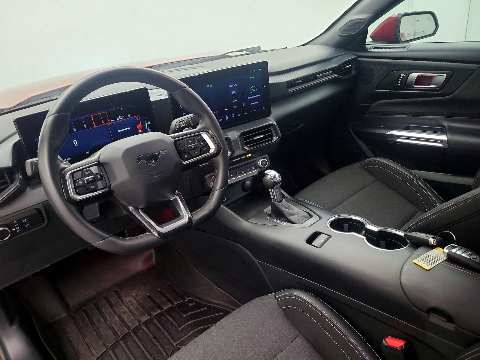 2024 Ford Mustang GT - Photo 10