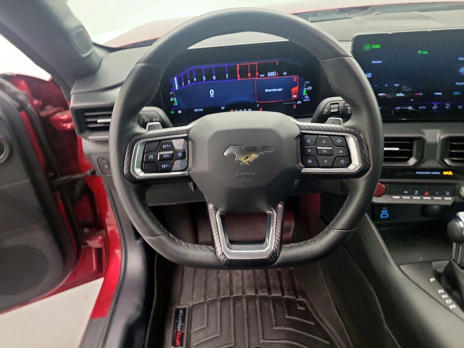 2024 Ford Mustang GT - Photo 11