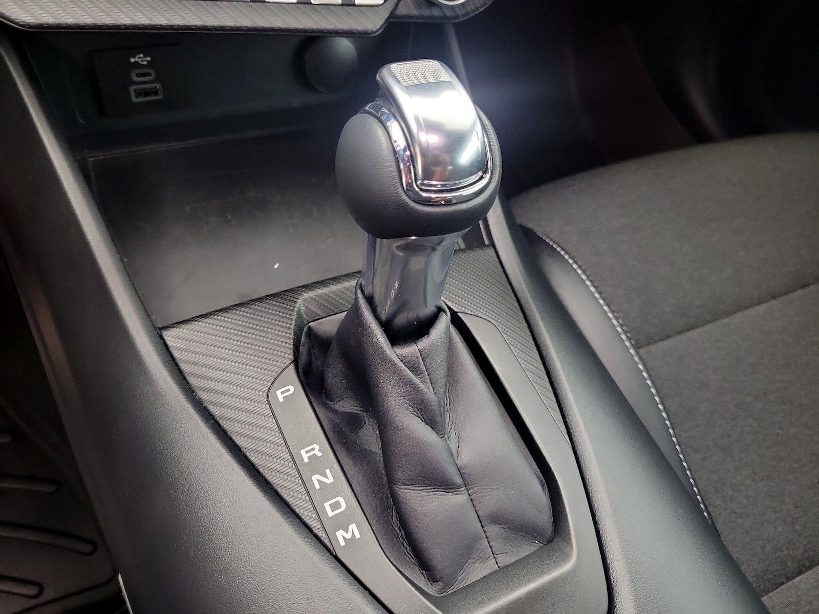 2024 Ford Mustang GT - Photo 18