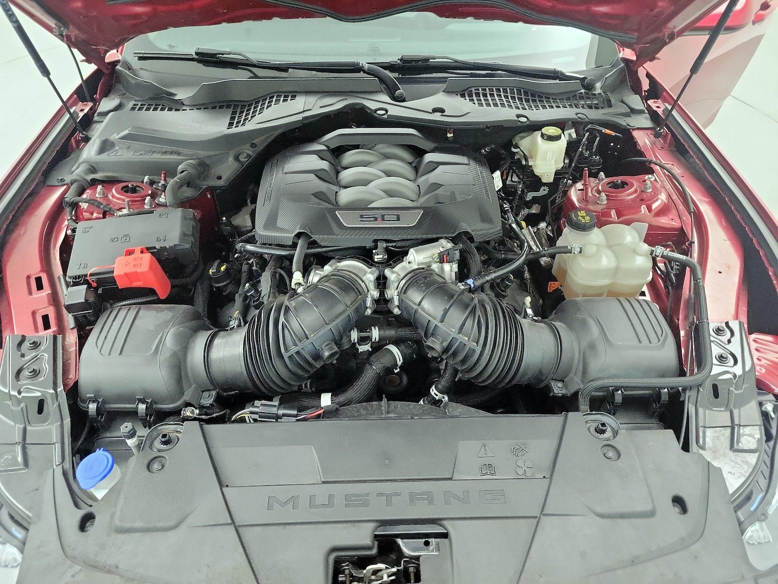 2024 Ford Mustang GT - Photo 22