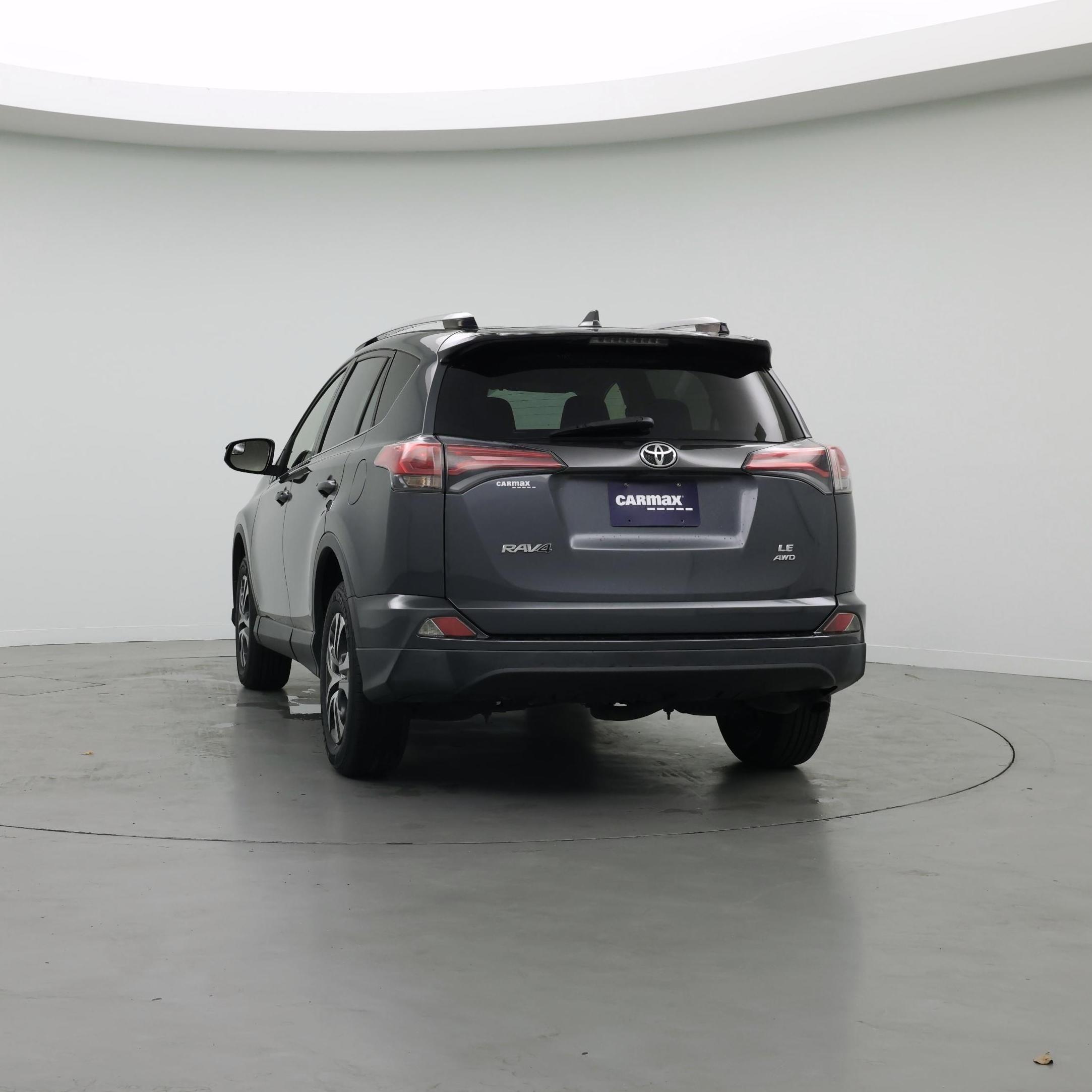 Thumbnail: 2016 Toyota RAV4 - 6