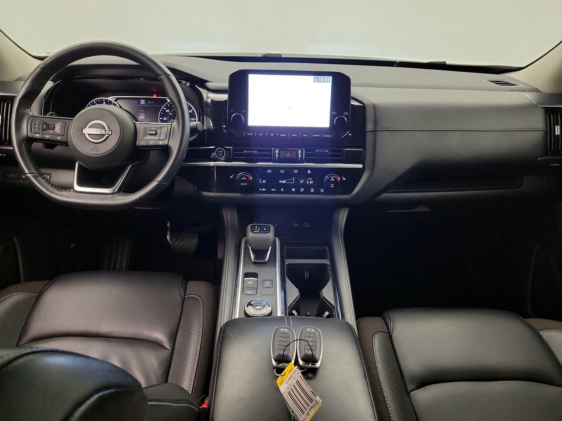 Thumbnail: 2023 Nissan Pathfinder - 9