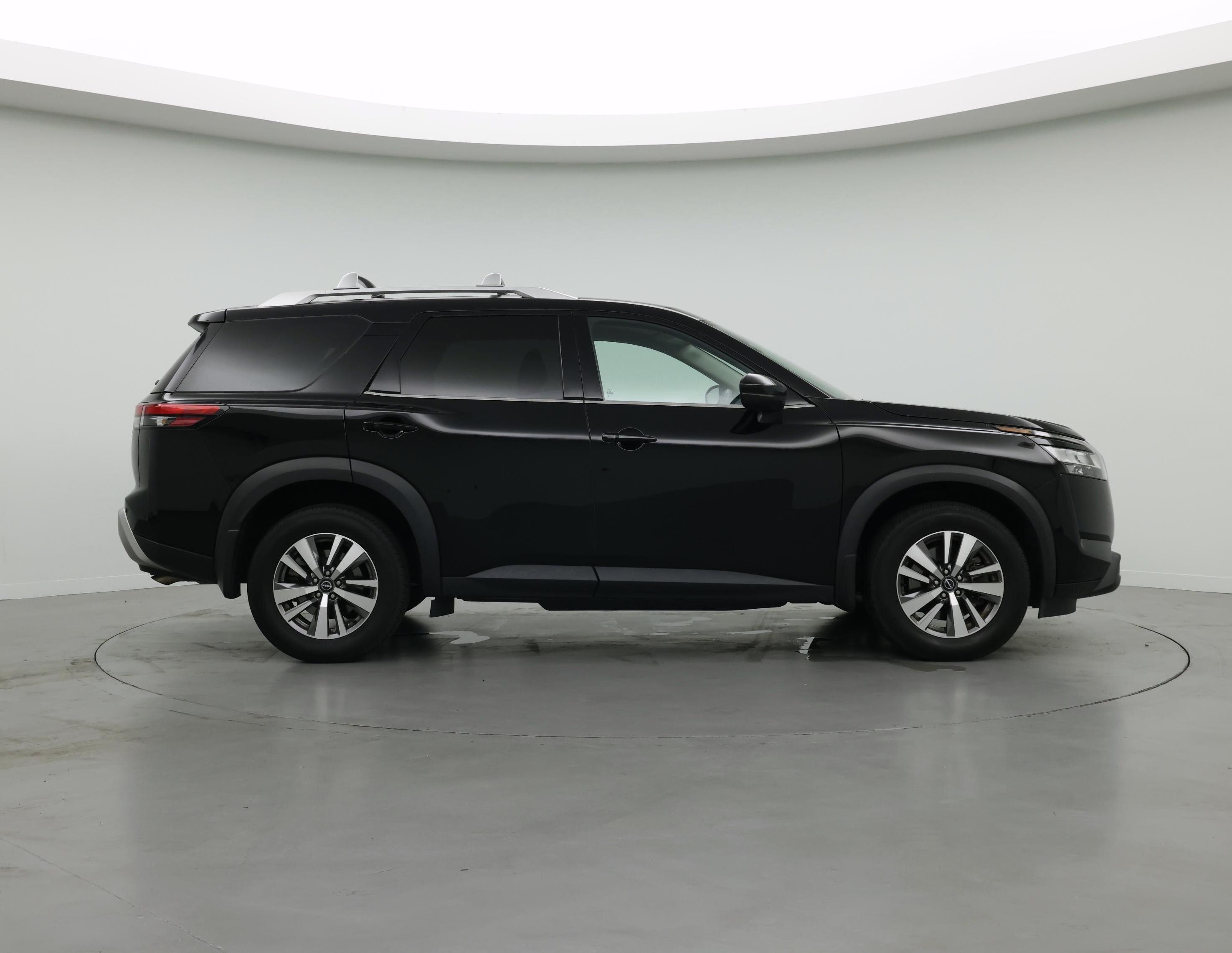 Thumbnail: 2023 Nissan Pathfinder - 7