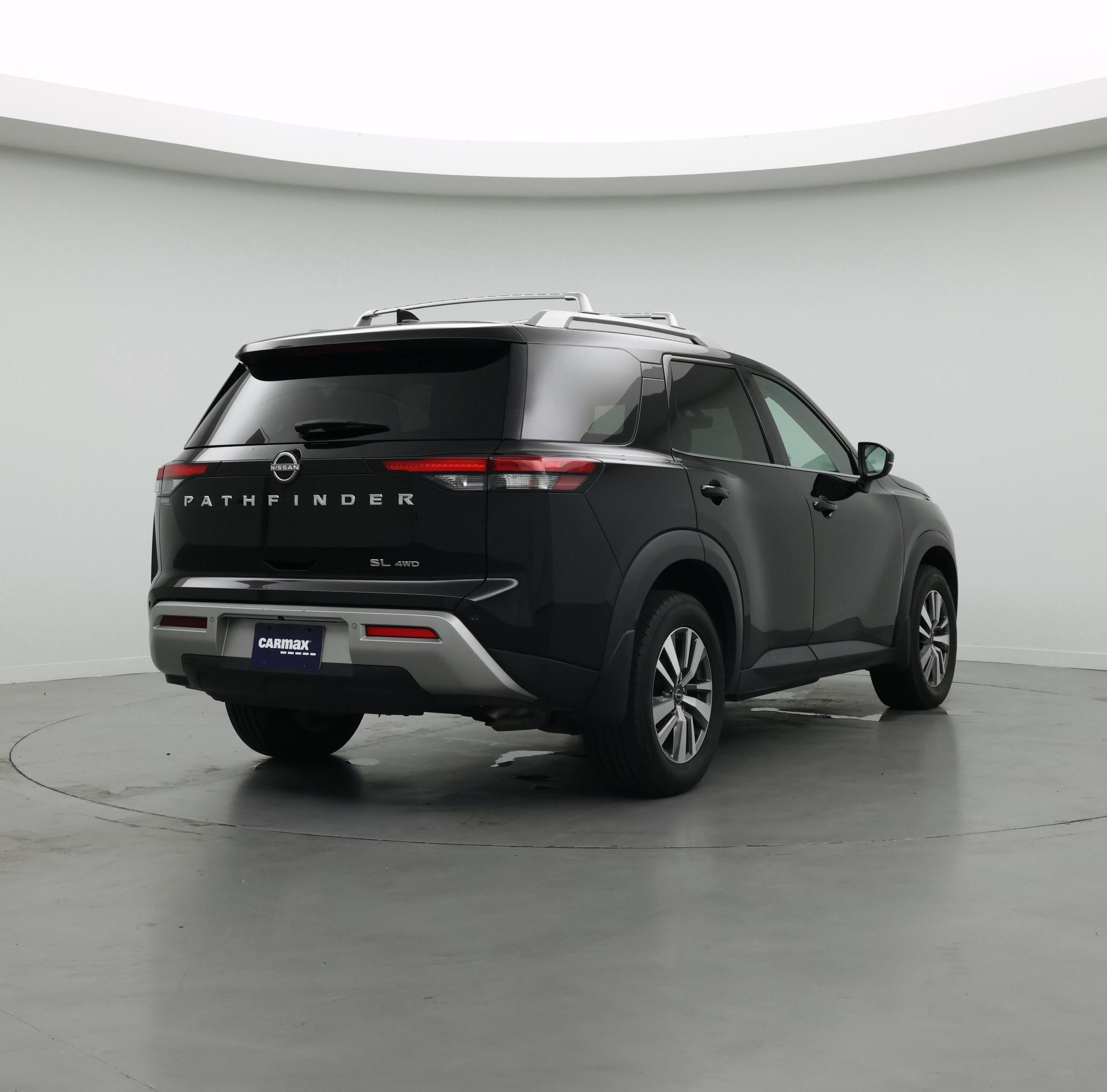 Thumbnail: 2023 Nissan Pathfinder - 8