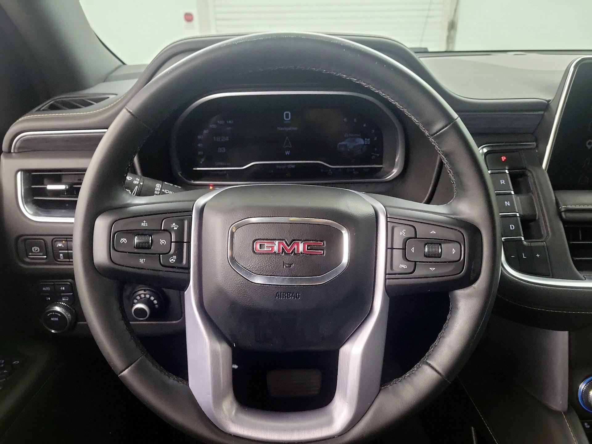 Thumbnail: 2023 GMC Yukon - 10
