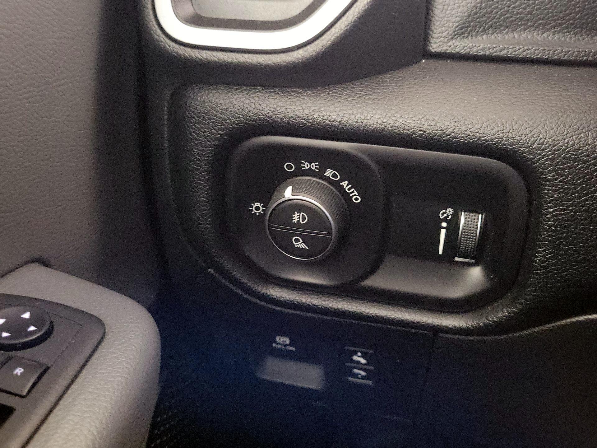 Thumbnail: 2022 RAM 1500 - 13