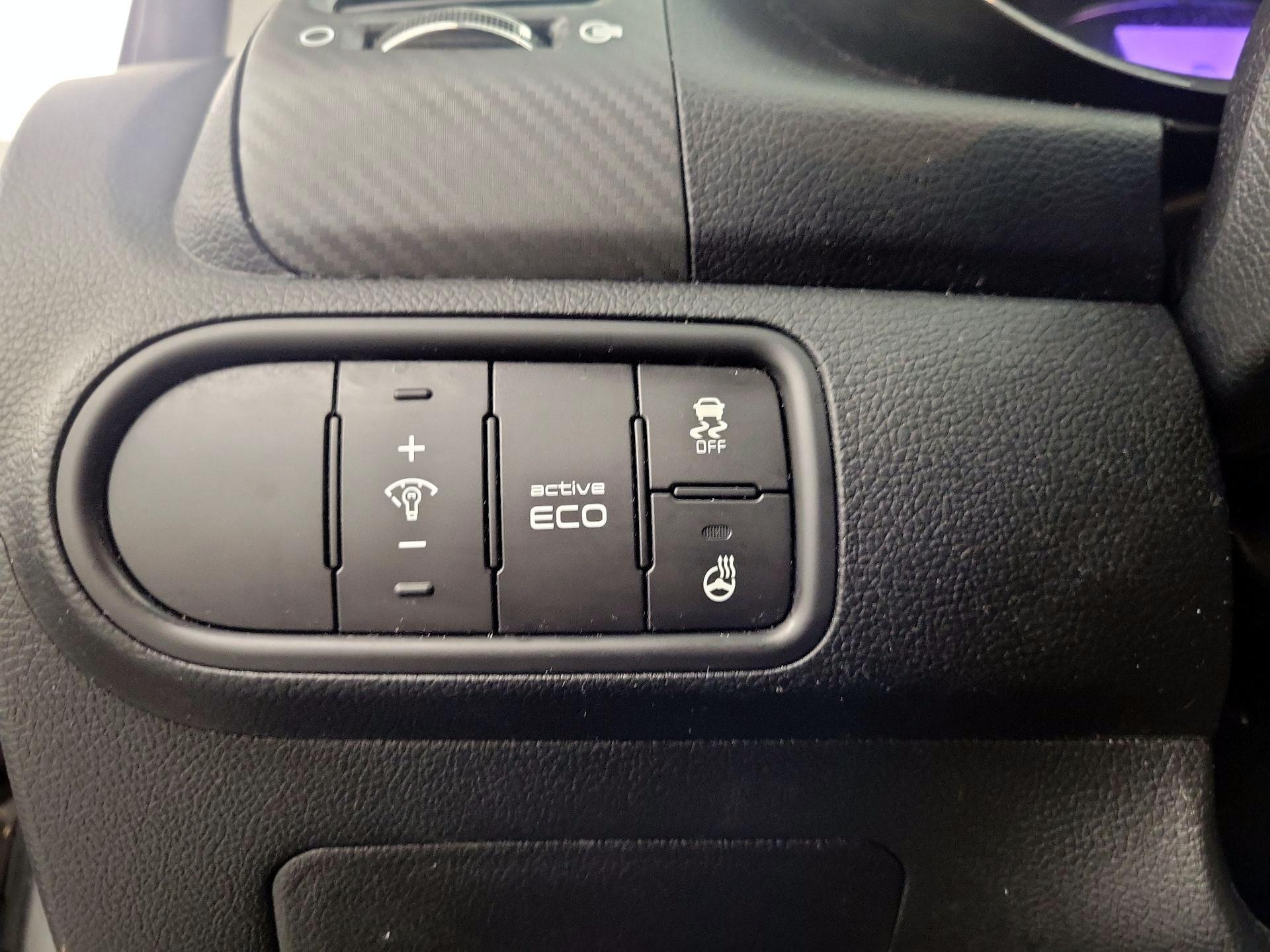 Thumbnail: 2014 Kia Forte - 13