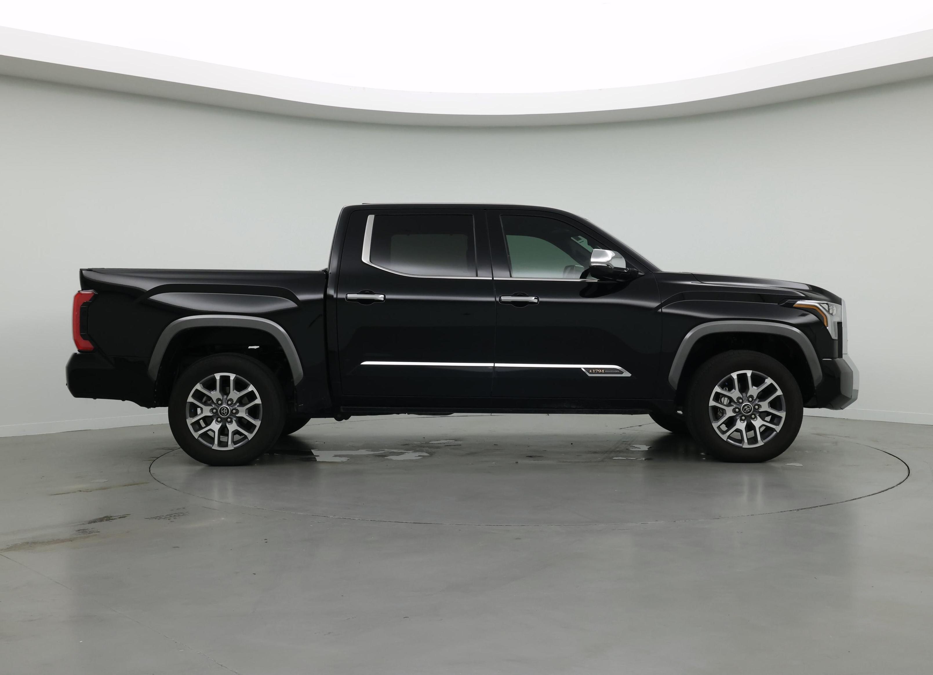 Thumbnail: 2024 Toyota Tundra - 7