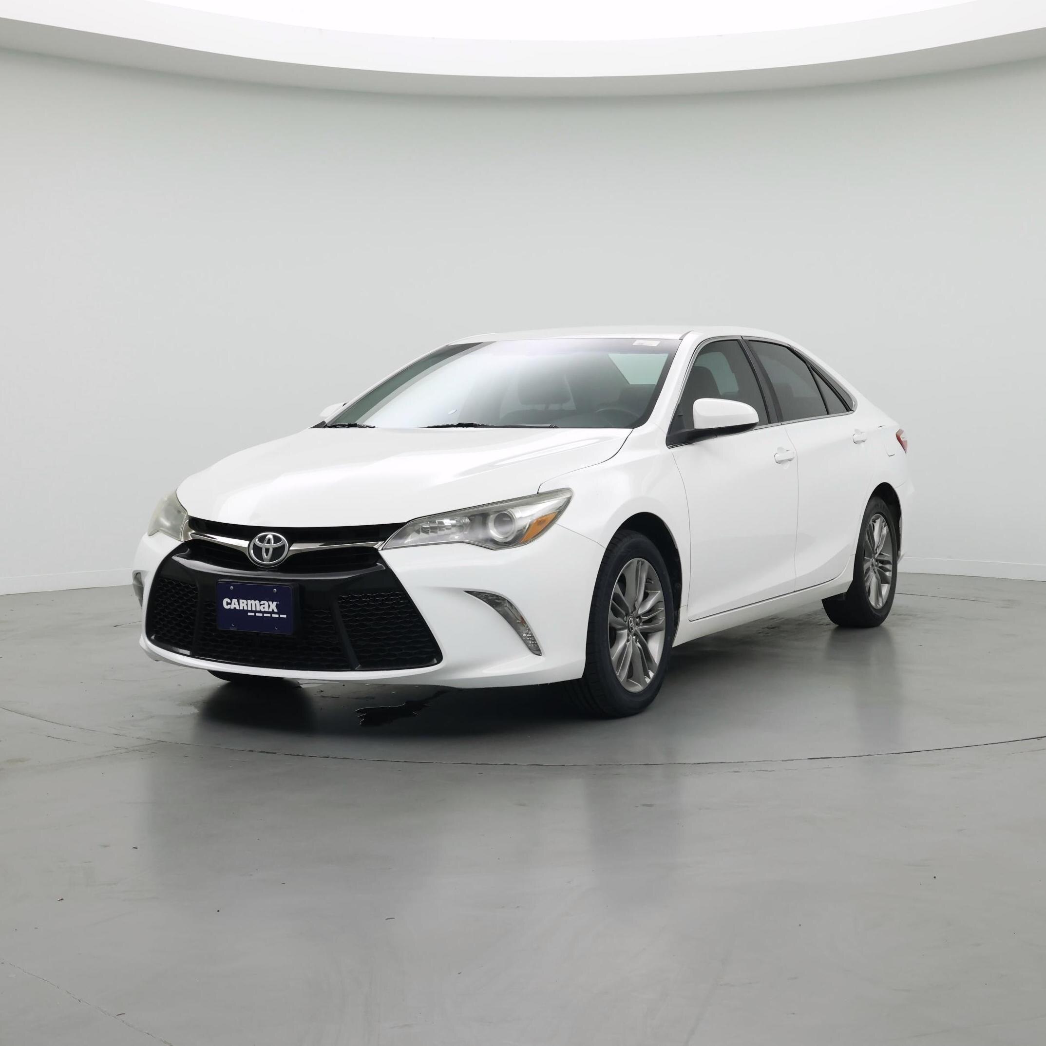 Thumbnail: 2017 Toyota Camry - 4