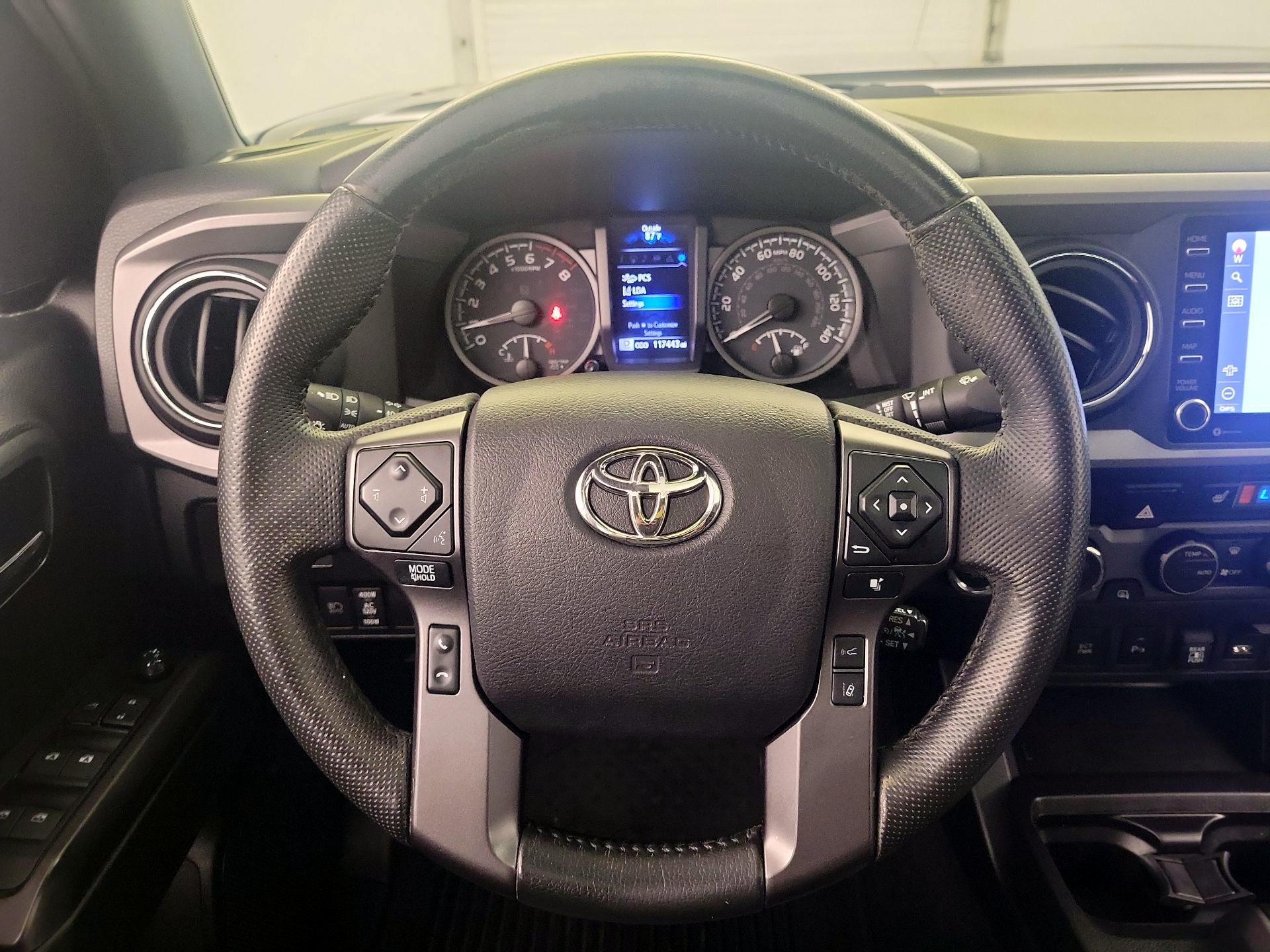 Thumbnail: 2022 Toyota Tacoma - 10