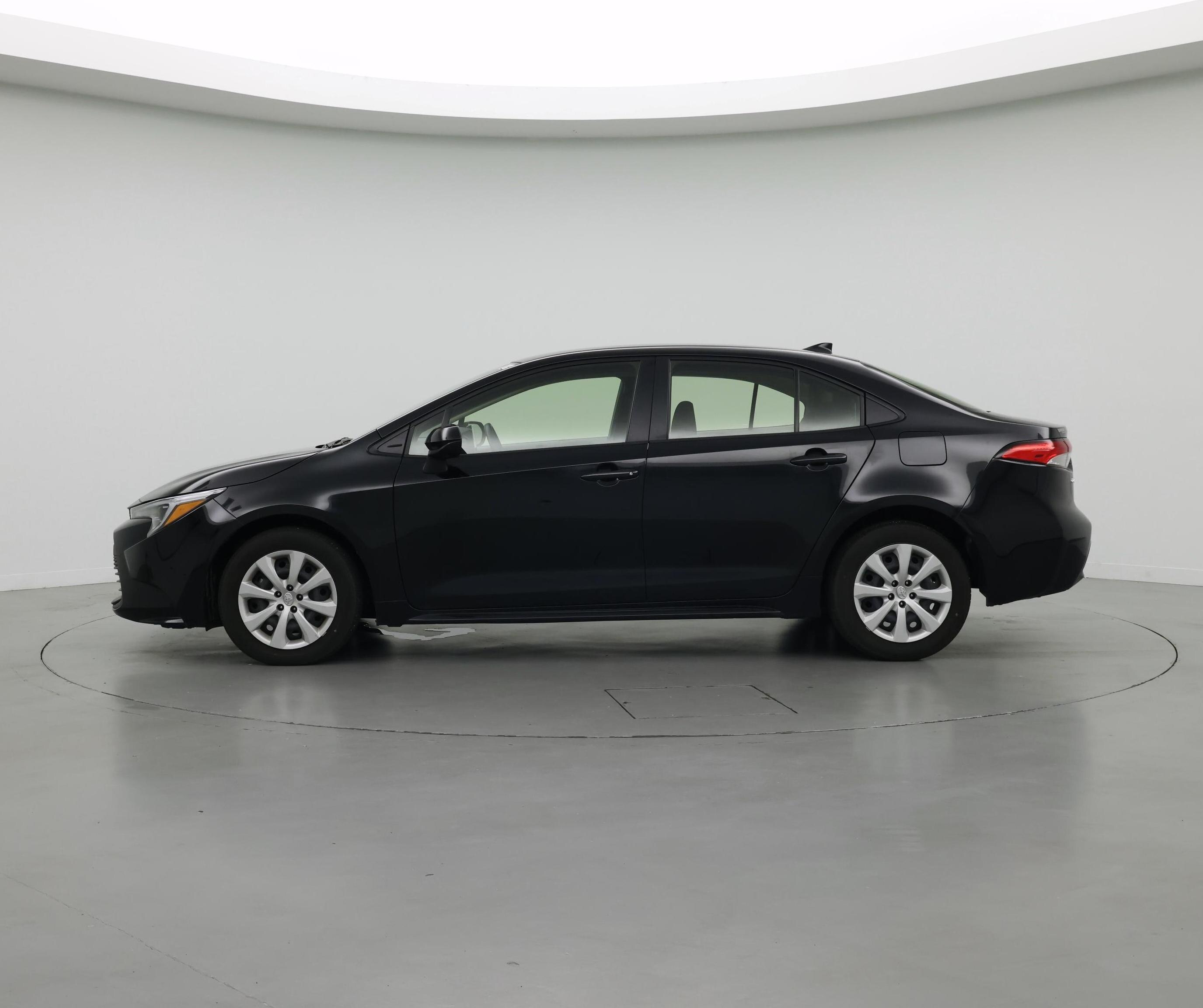 Thumbnail: 2026 Toyota Corolla - 3