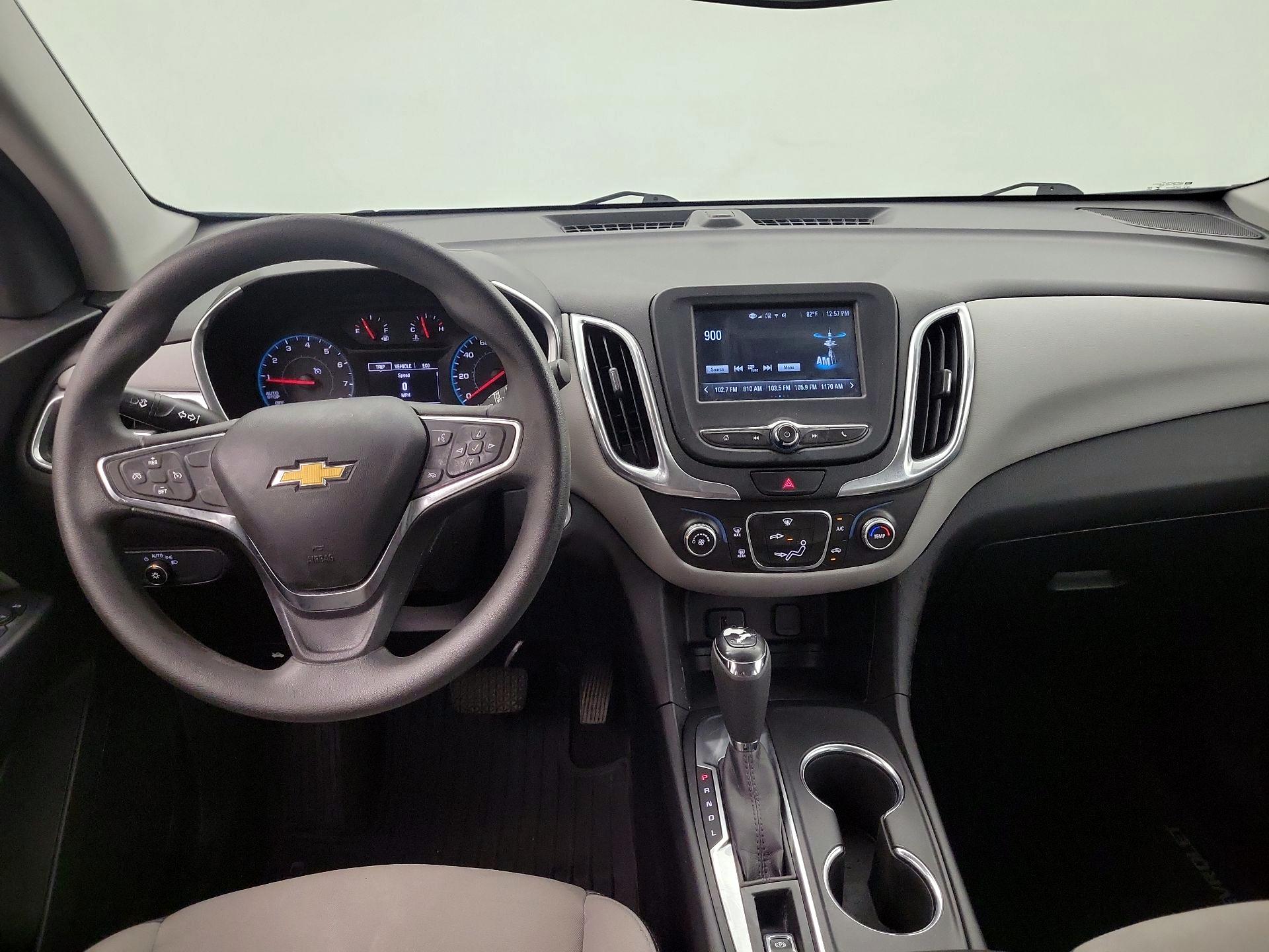 Thumbnail: 2018 Chevrolet Equinox - 9