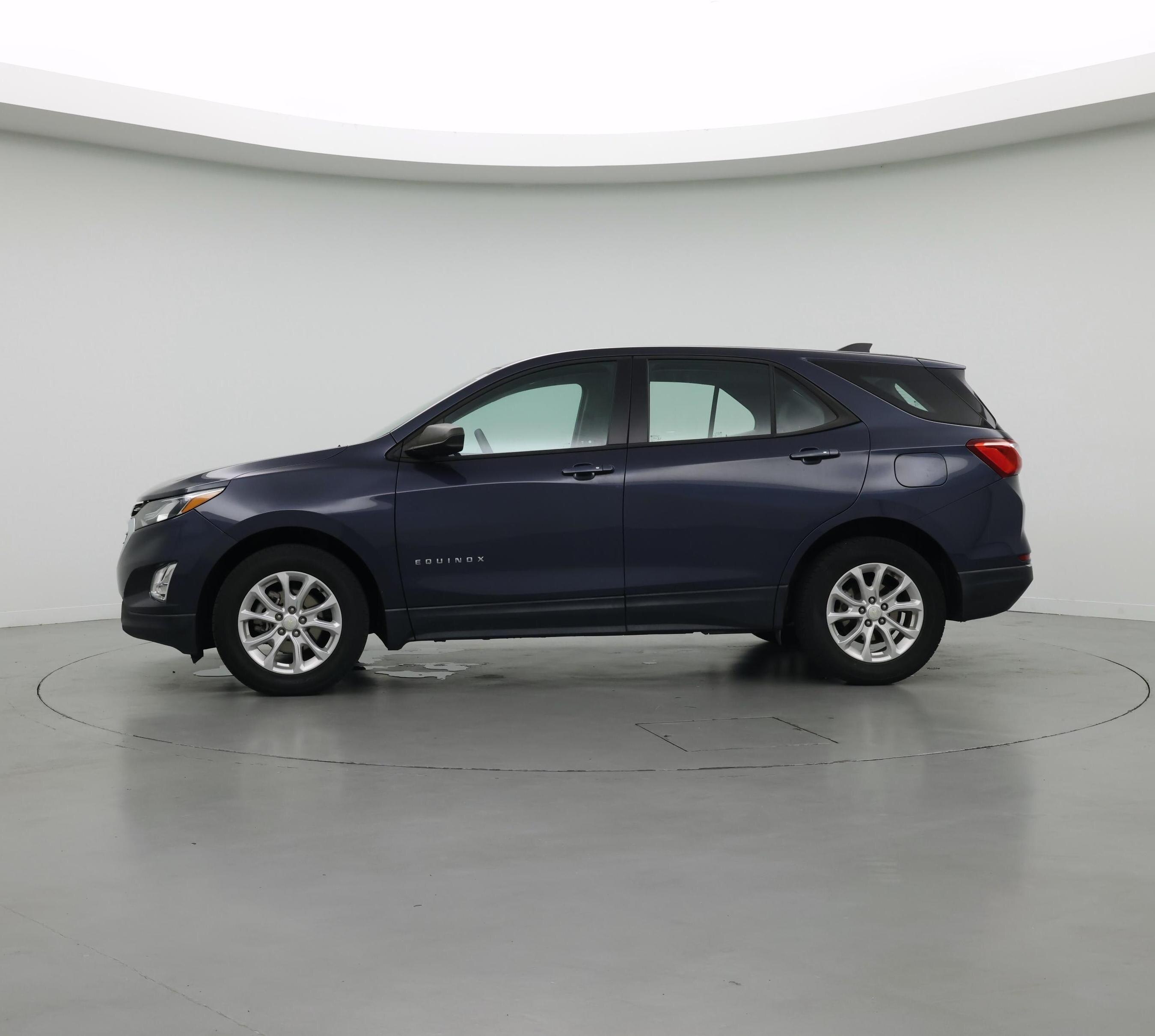 Thumbnail: 2018 Chevrolet Equinox - 3