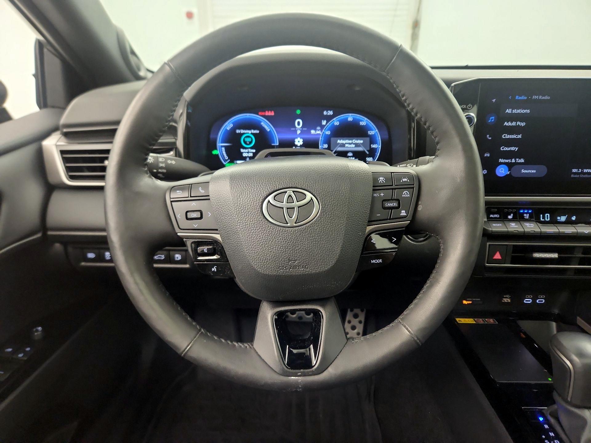 Thumbnail: 2025 Toyota Camry - 10