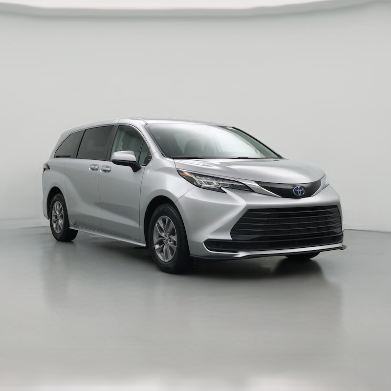 2023 Toyota Sienna LE