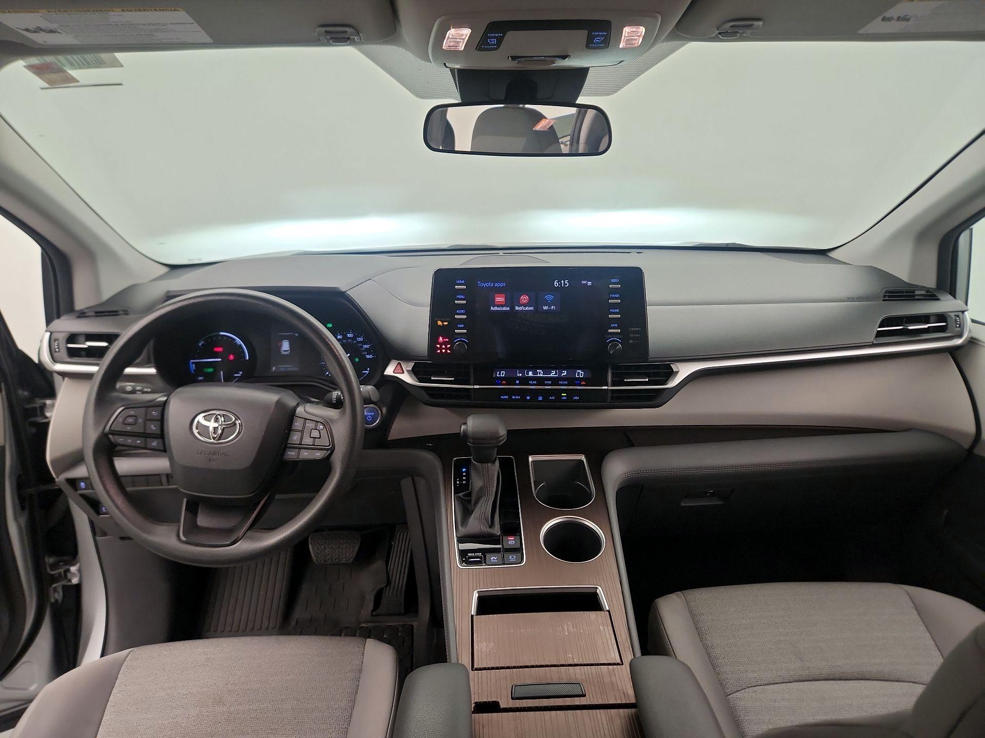 Thumbnail: 2023 Toyota Sienna - 9
