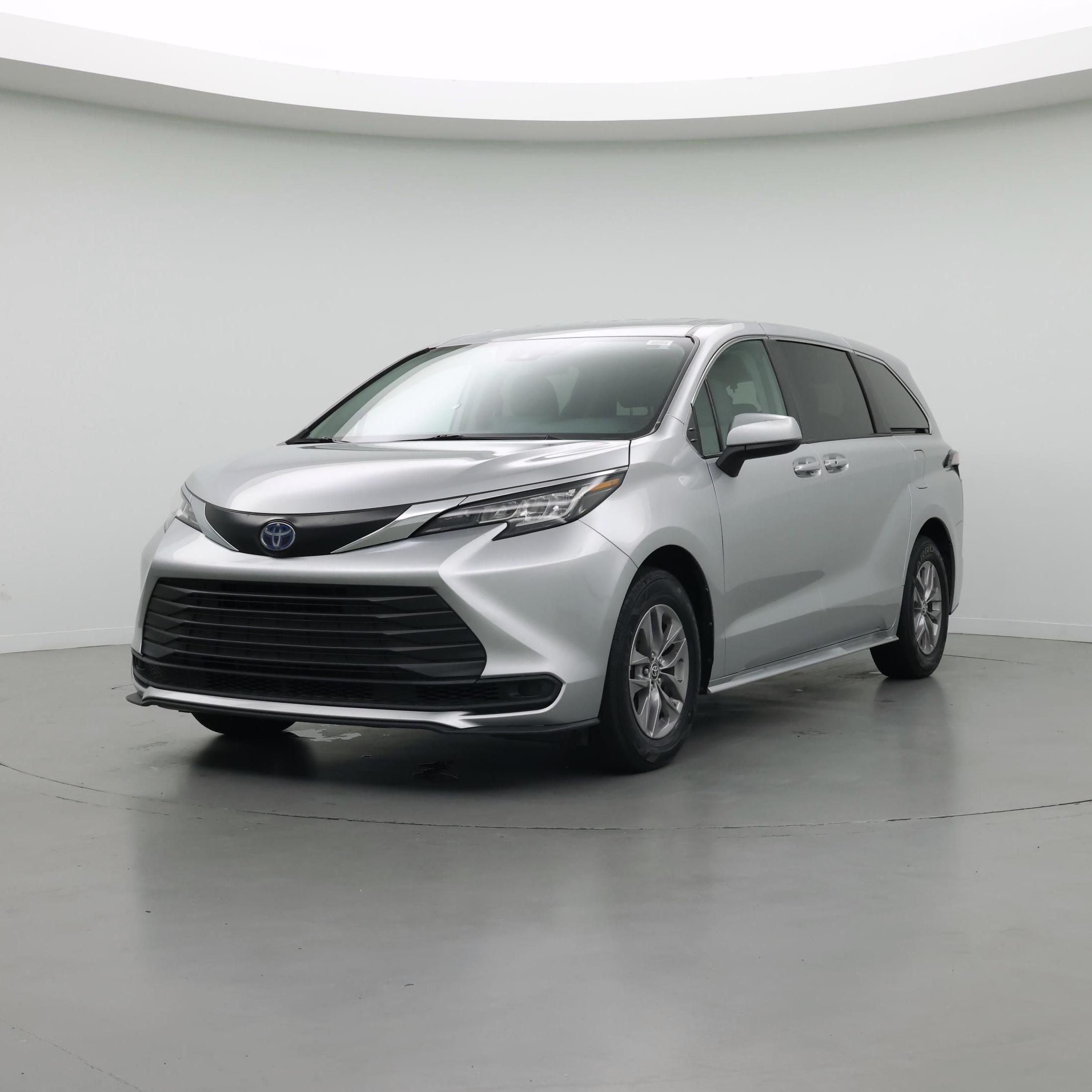 Thumbnail: 2023 Toyota Sienna - 4