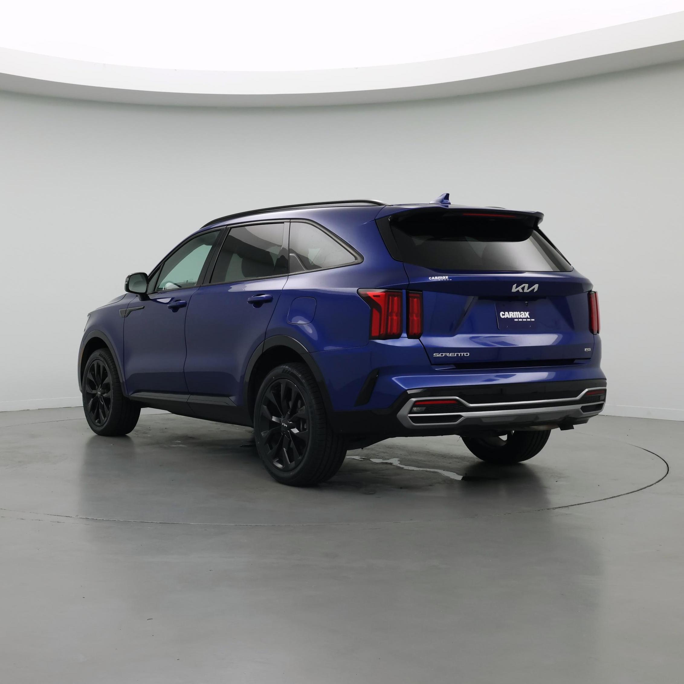 Thumbnail: 2023 Kia Sorento - 2