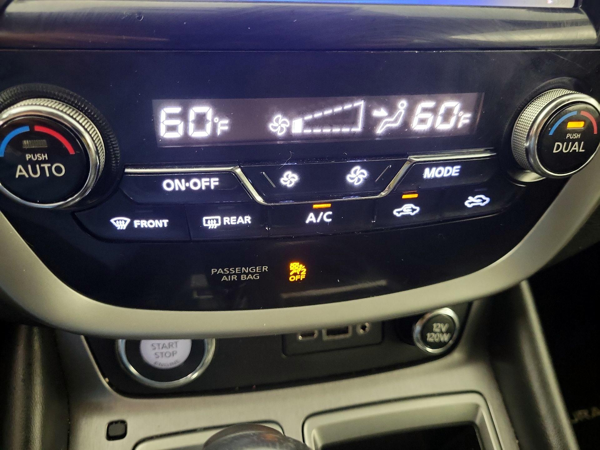 Thumbnail: 2021 Nissan Murano - 16