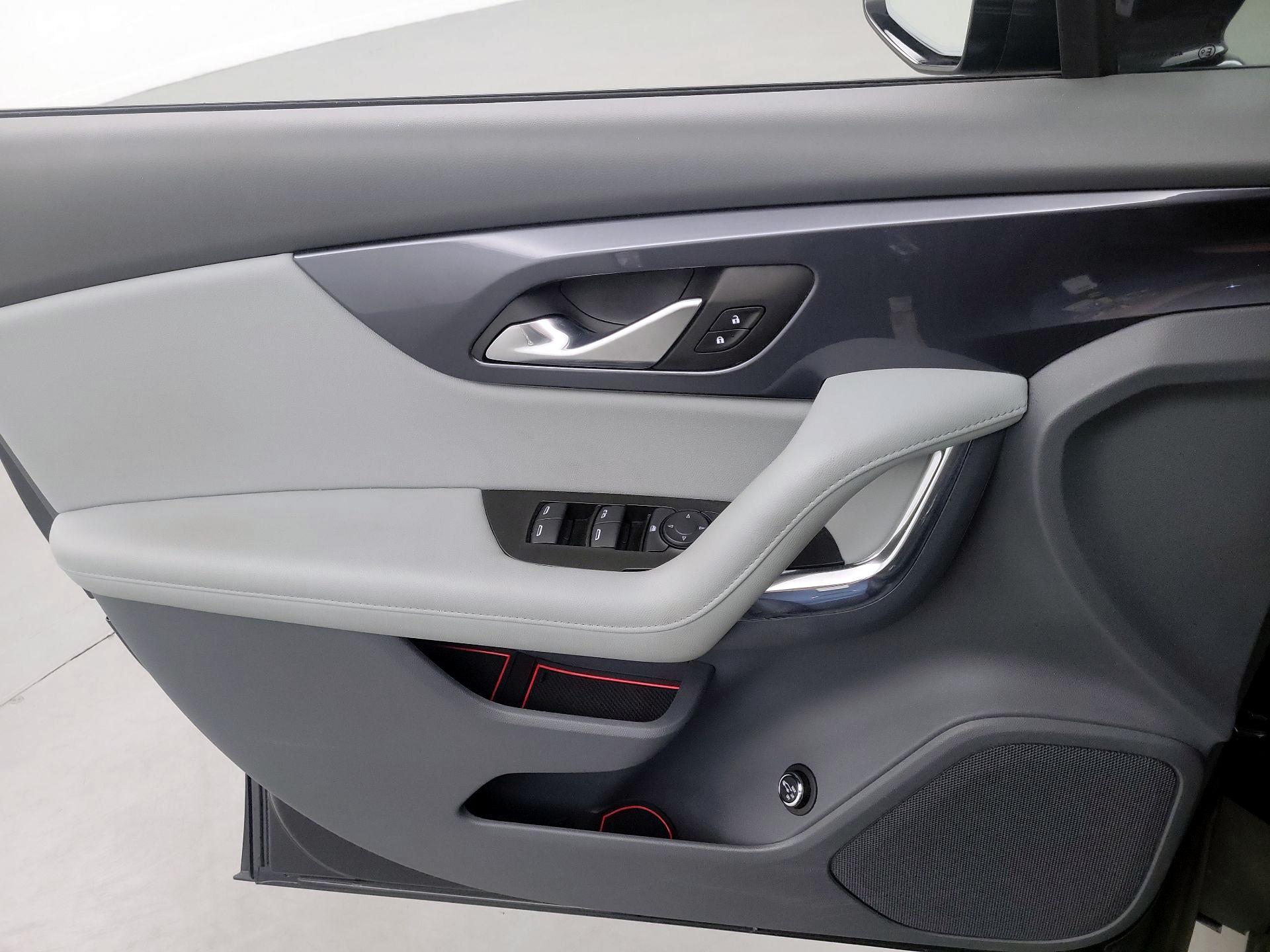 Thumbnail: 2022 Chevrolet Blazer - 12