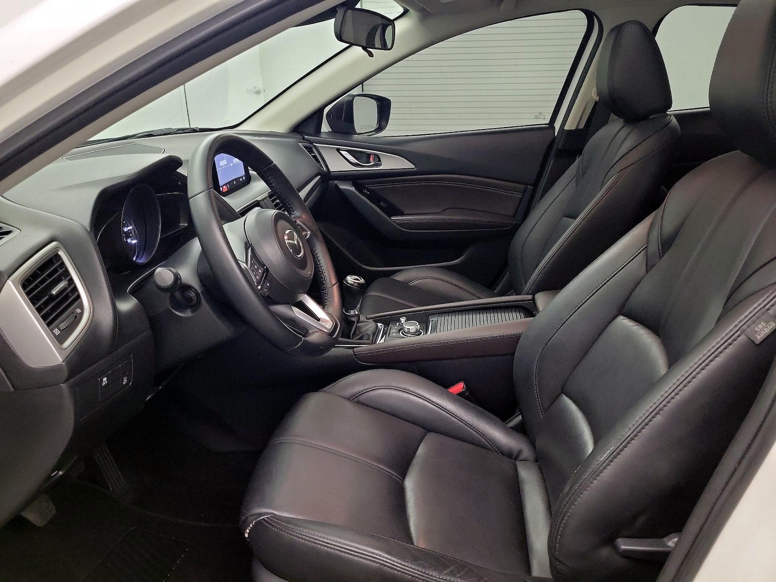 2018 Mazda Mazda3 Touring - Photo 12
