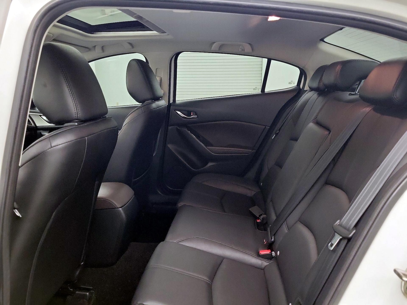2018 Mazda Mazda3 Touring - Photo 22
