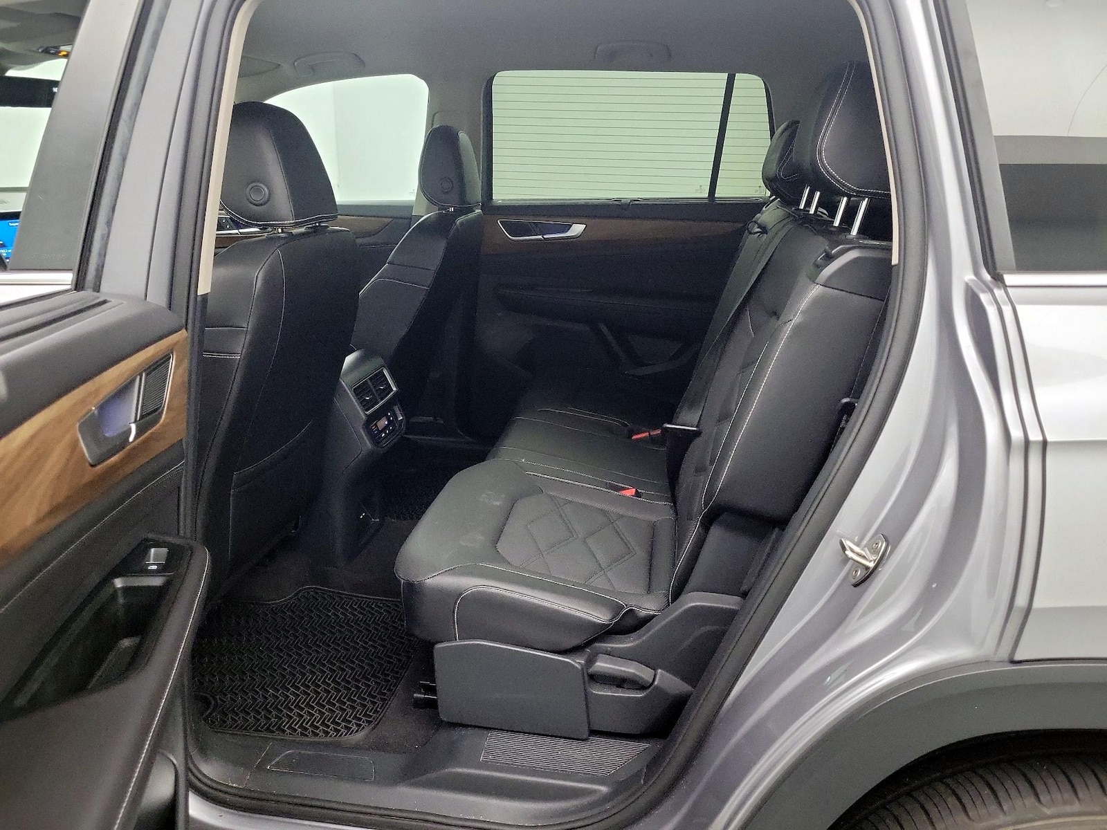 Rear Air Conditioning