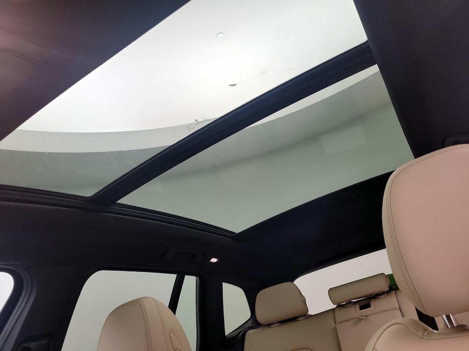 Panoramic Sunroof