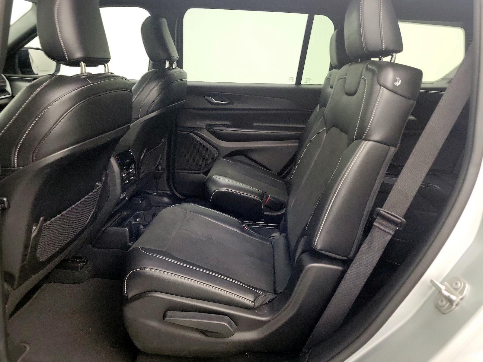 Rear Air Conditioning