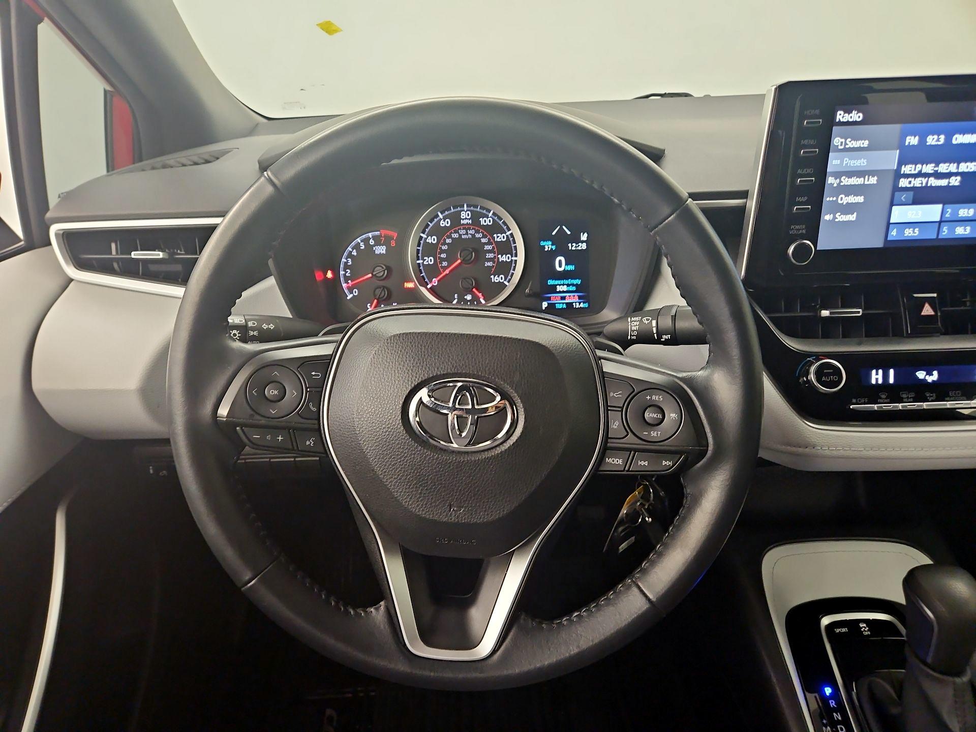 Thumbnail: 2020 Toyota Corolla - 10