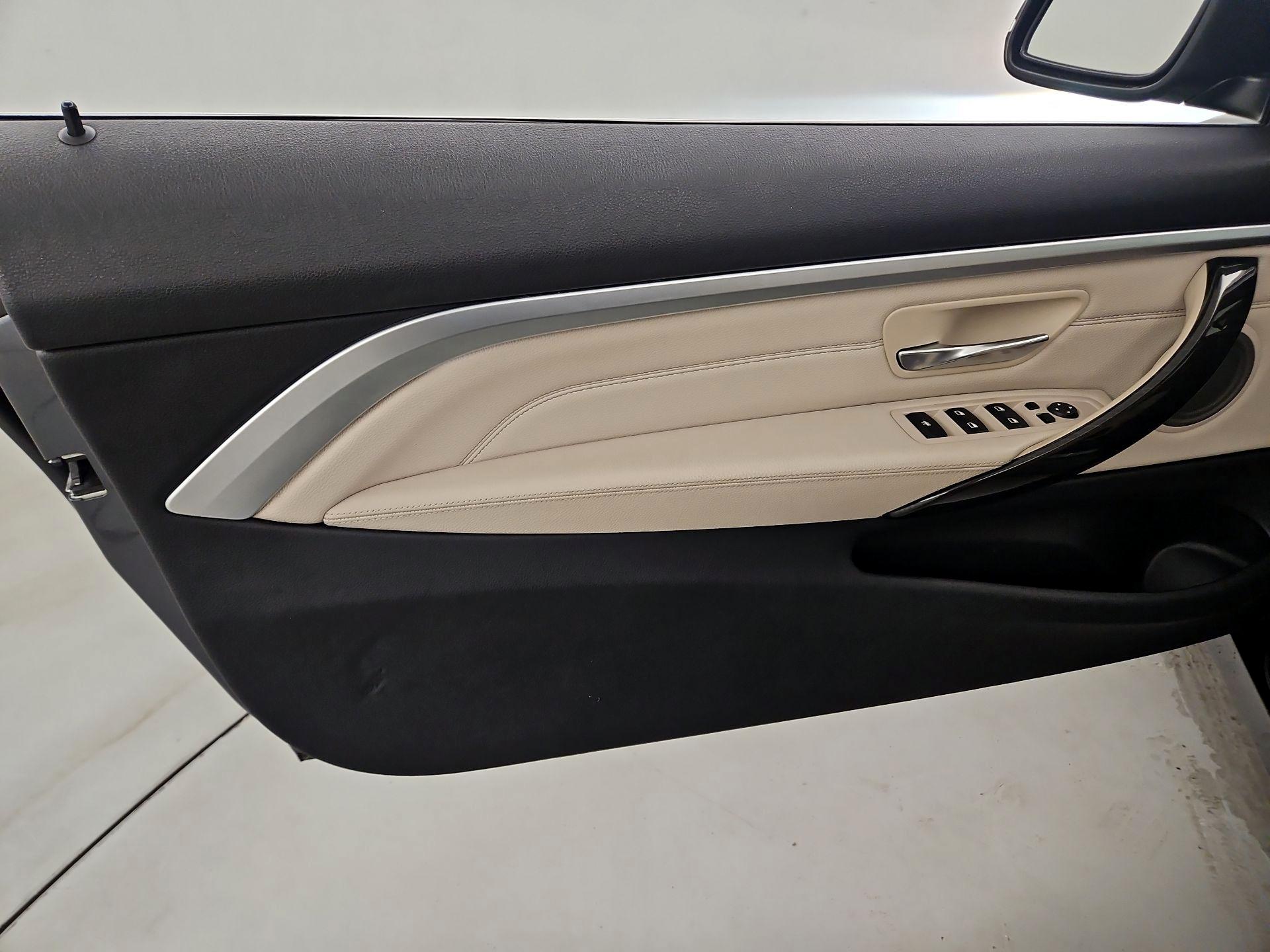 Thumbnail: 2015 BMW 4 Series - 12