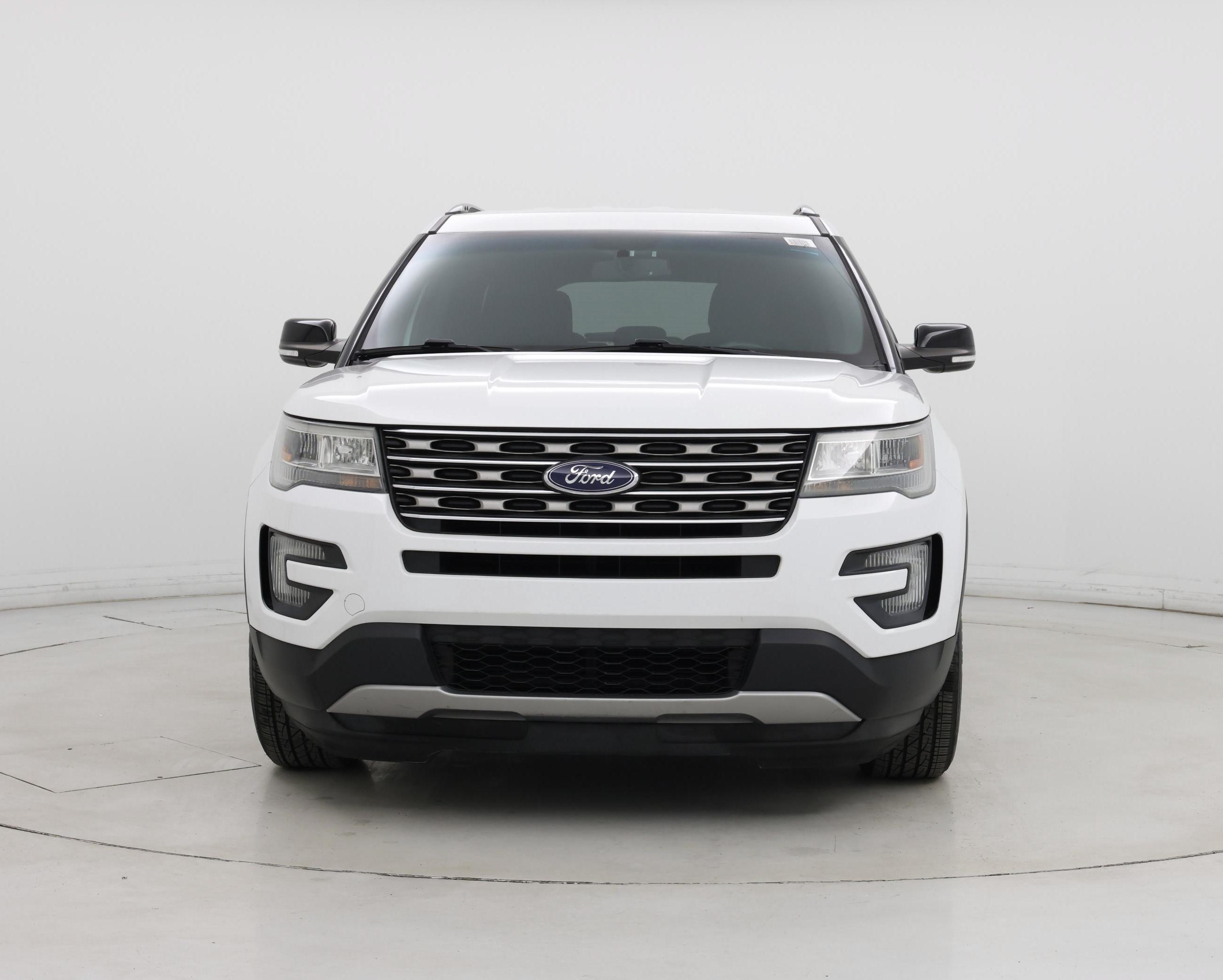 Thumbnail: 2016 Ford Explorer - 5