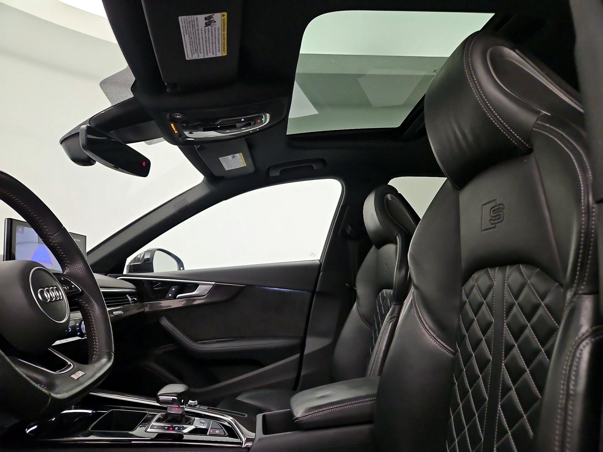 Thumbnail: 2020 Audi S4 - 20