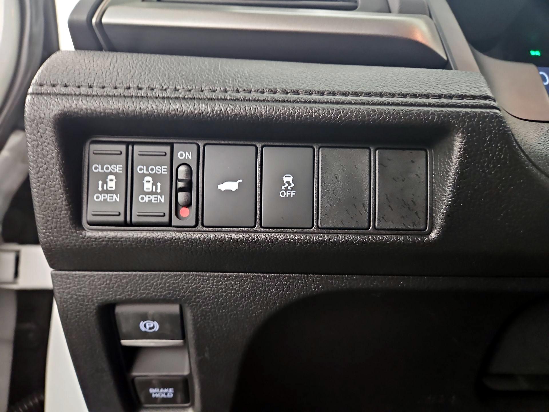 Thumbnail: 2025 Honda Odyssey - 13