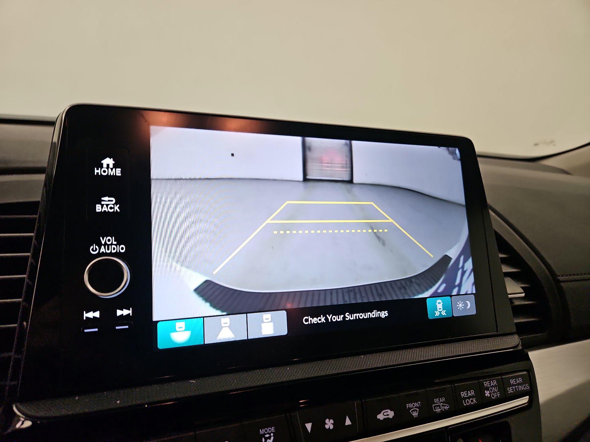 Thumbnail: 2025 Honda Odyssey - 14