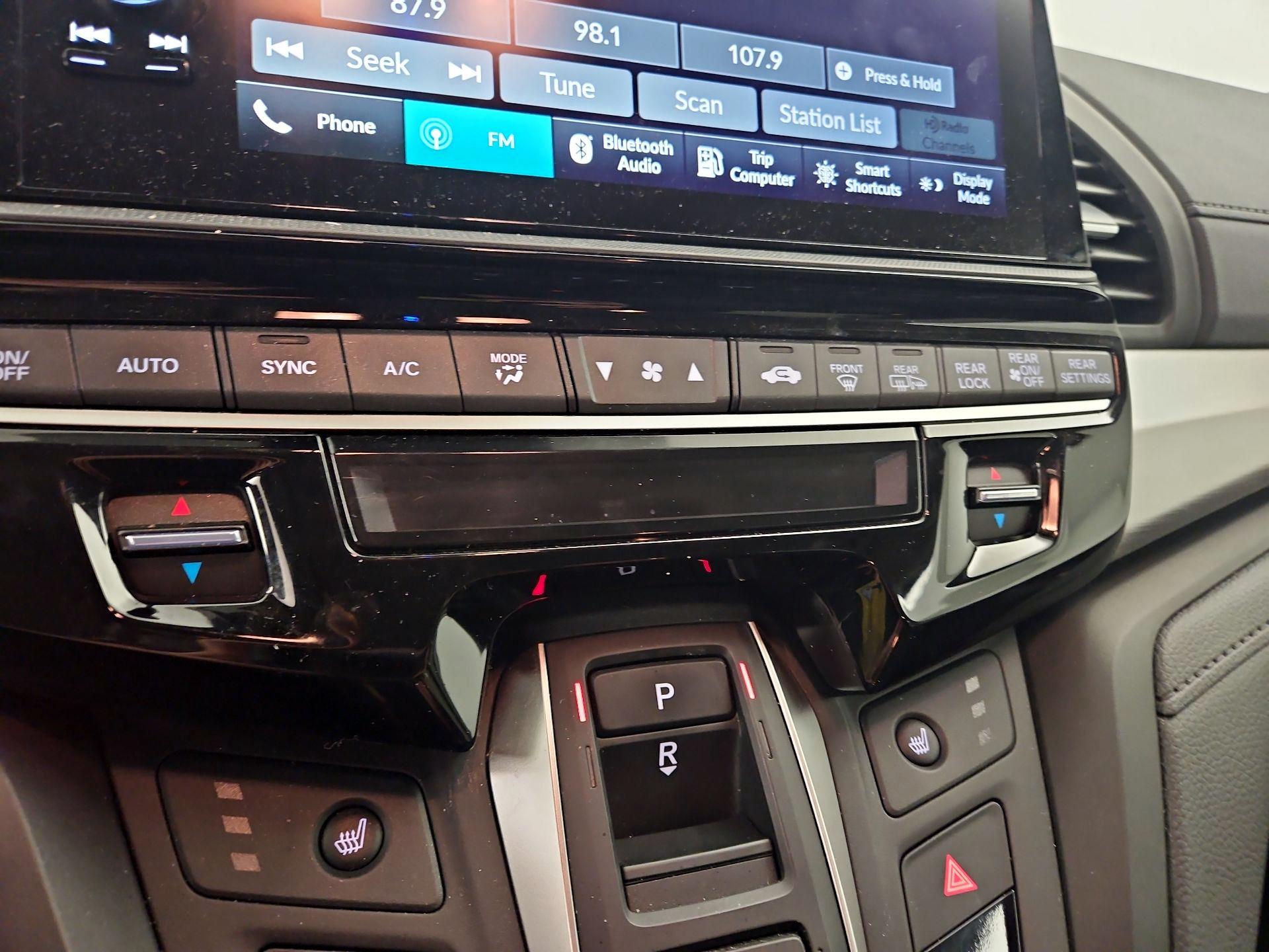 Thumbnail: 2025 Honda Odyssey - 16