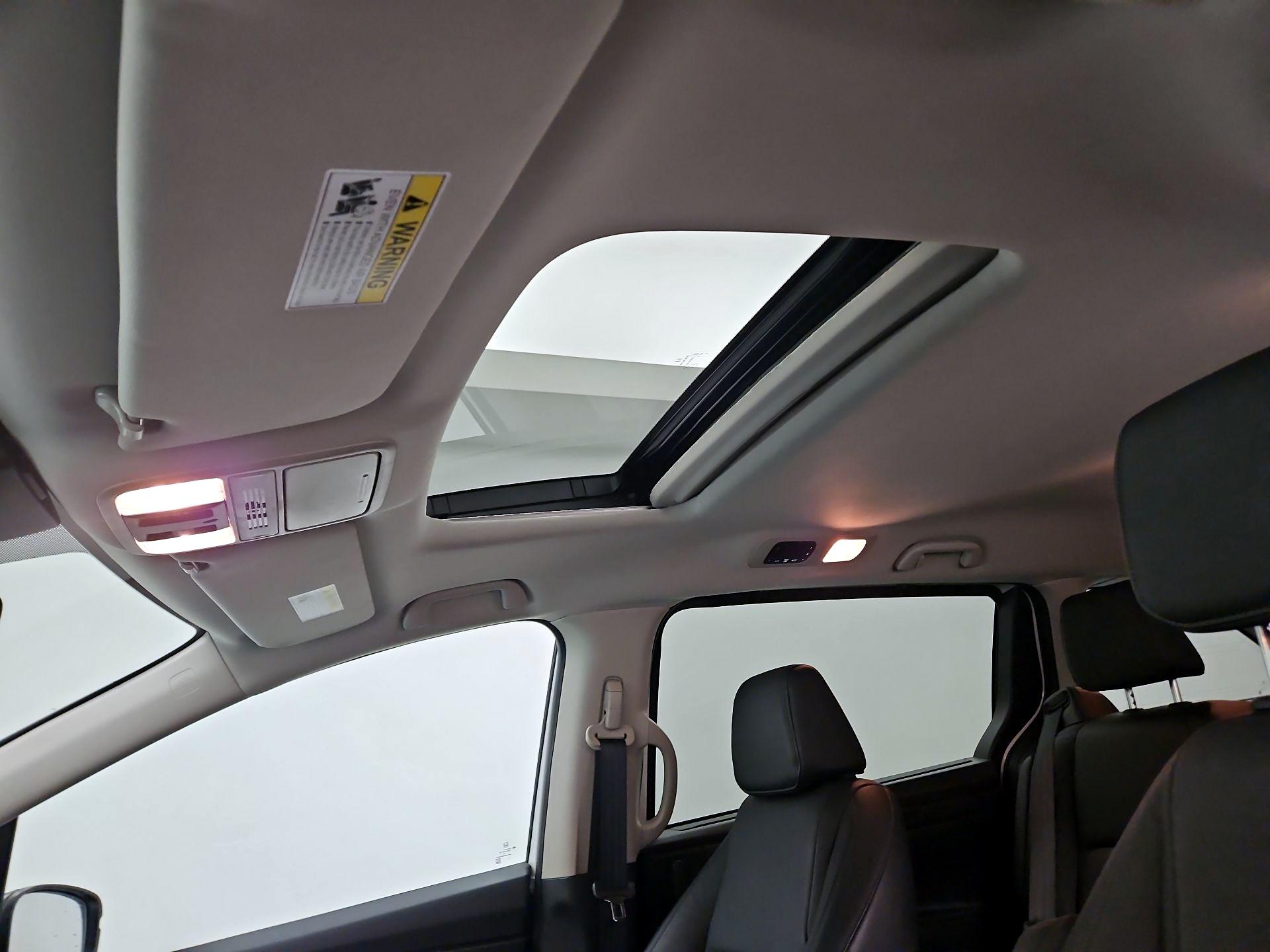 Thumbnail: 2025 Honda Odyssey - 19